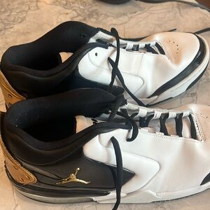 Jordan Big Fund Premium ‘White Metallic’